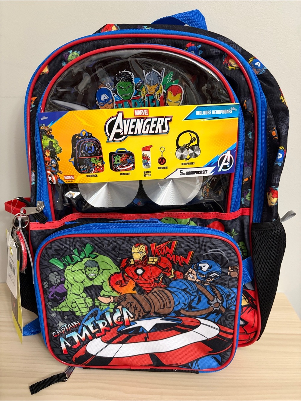 Marvel Avengers New! Kids 4 piece Backpack – Blue, Red, Black